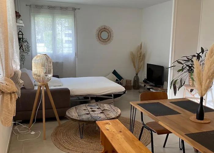 Appartamento Avec Parking Gratuit Sur Place *